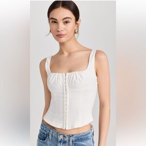 ASTR the Label White Sleeveless Top - XS